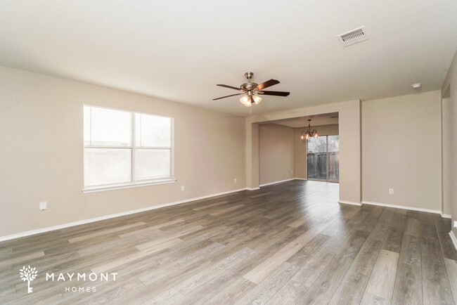 Building Photo - 10607 Terrace Crest