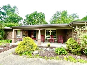 Building Photo - 3421 Lannette Ln