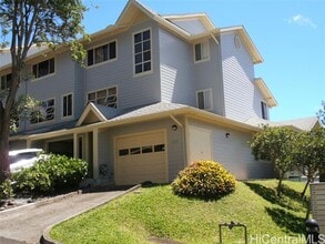 Building Photo - 1337 Moanalualani Way