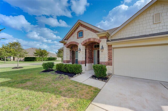 Foto del edificio - 6710 Trinity Trail Ln