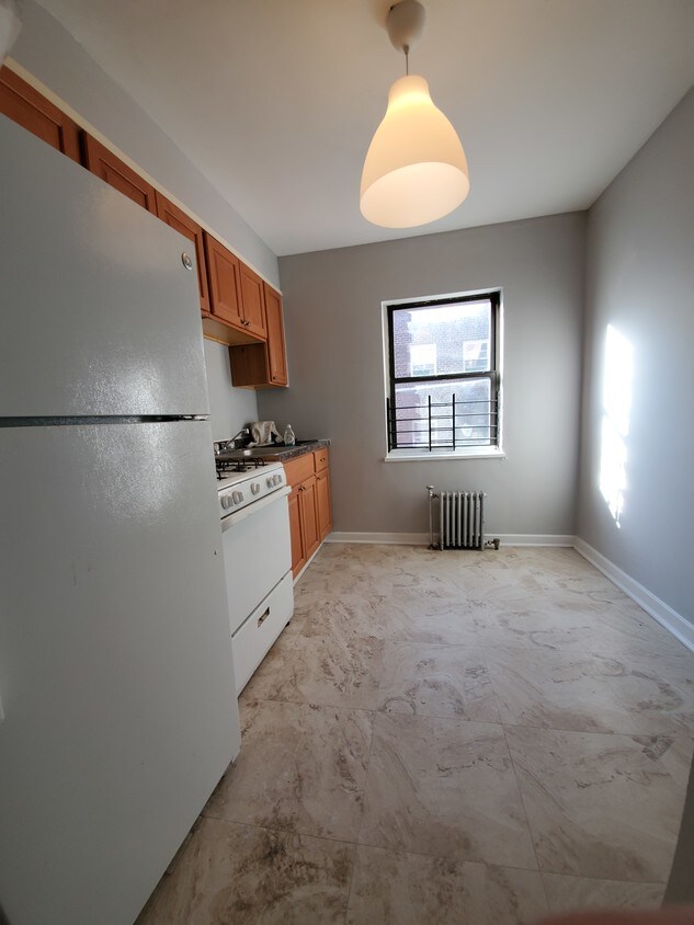 60 Crawford St Unit 12Q, Newark, NJ 07102 Condo for Rent in Newark