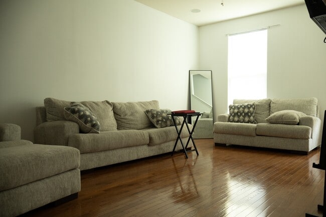 Foto del edificio - 515 Twine Ln