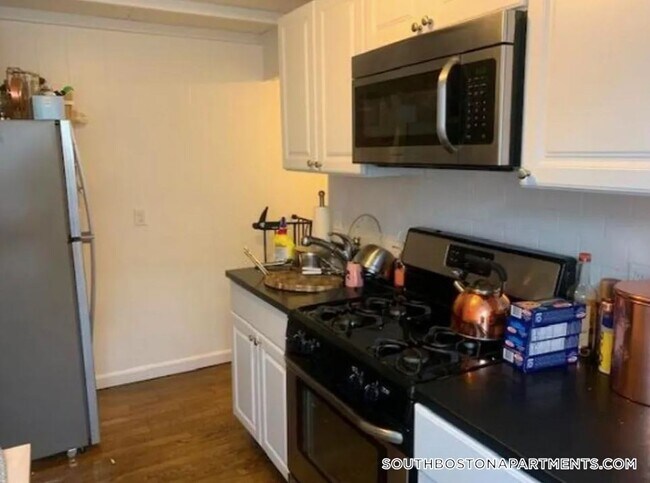 Foto del edificio - 28 L St