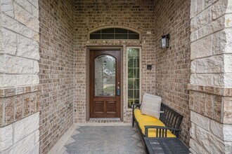 Building Photo - 2449 Pamplona Ln