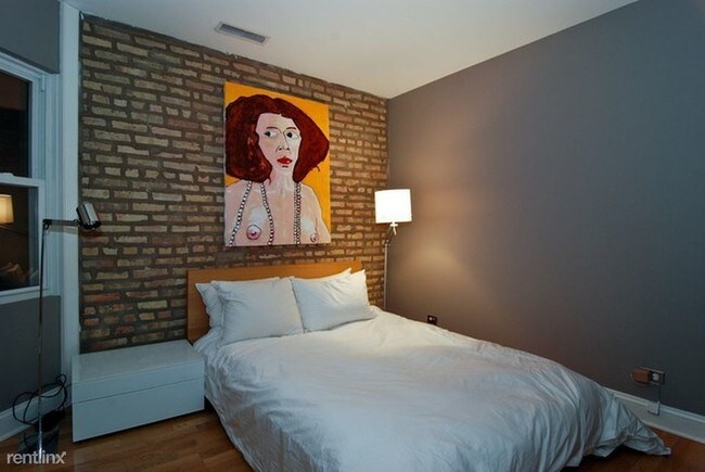 Foto del edificio - 2 br, 2 bath Condo - 156 W Huron St