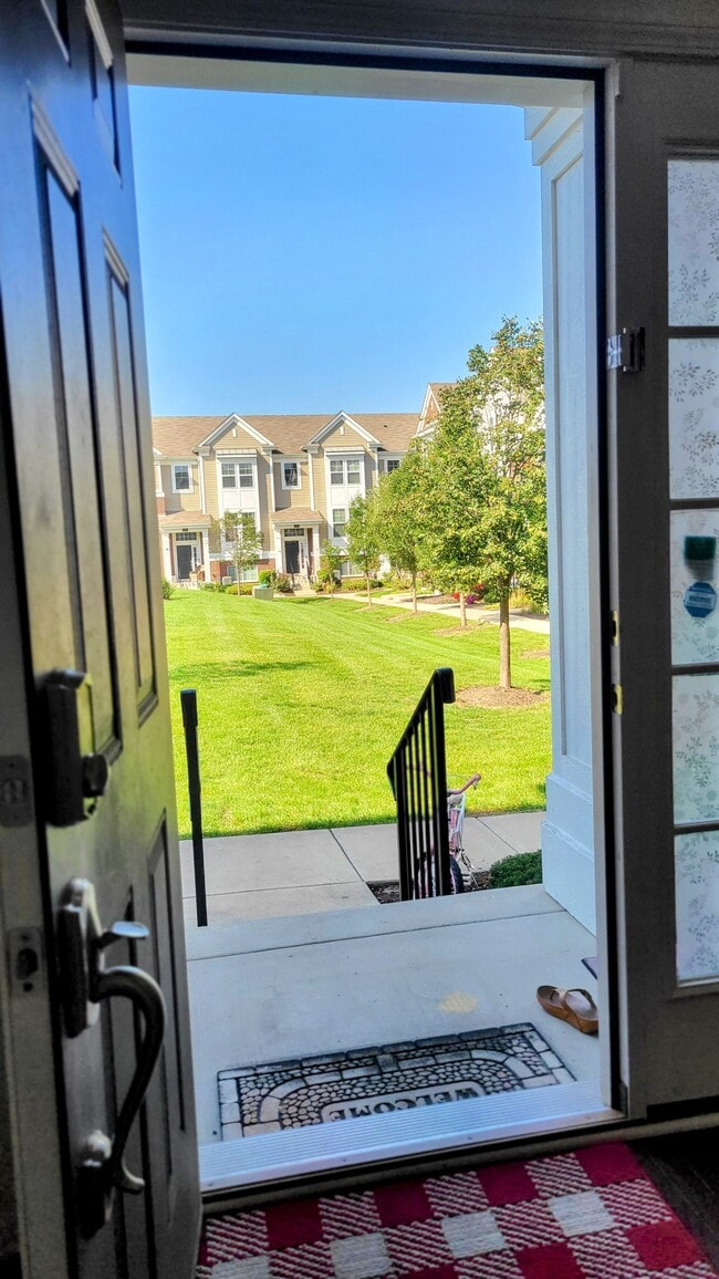 Another view of the front door - 861 Lewisburg Ln