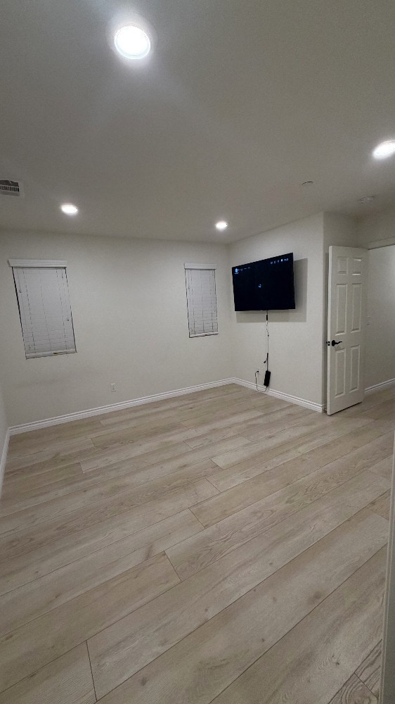 Building Photo - 1287 White Oak Ct