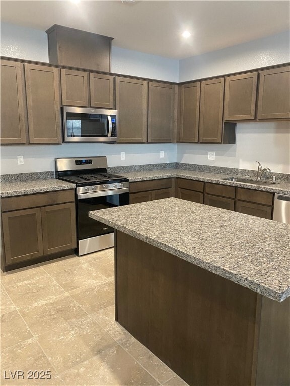 Building Photo - 1194 Mission View Ct