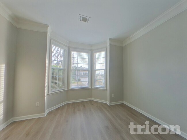 Foto del edificio - 482 Rutlidge Park Ln