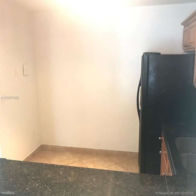 Foto del edificio - 15225 NE 6th Ave