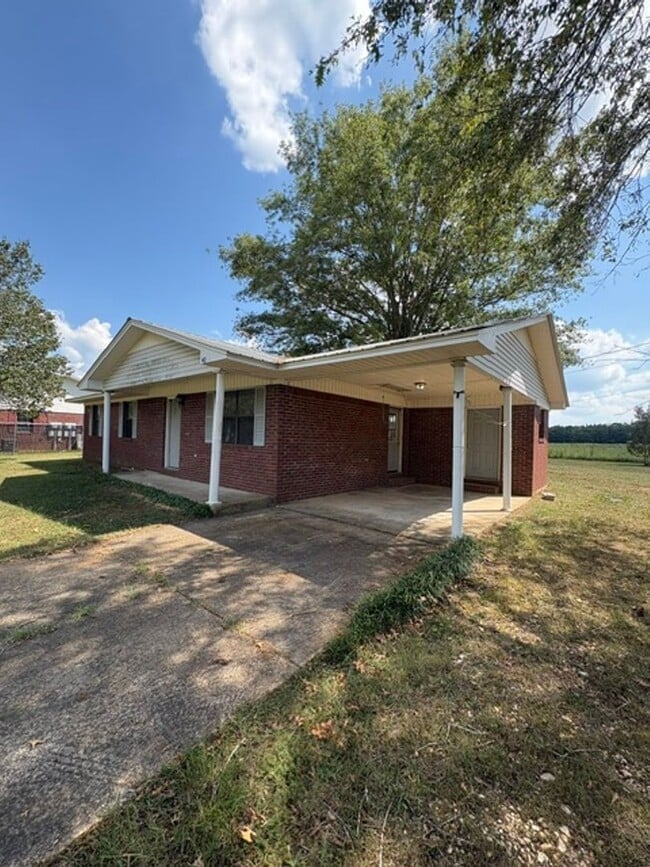 Building Photo - 40 Yarber St