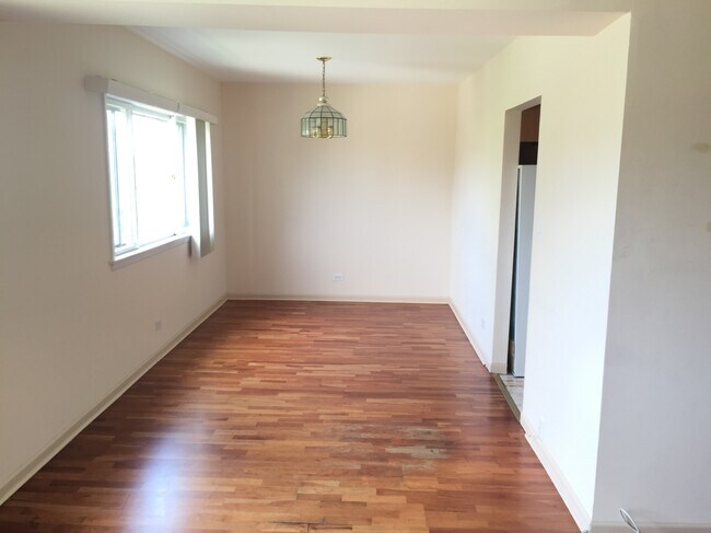Dining Room - 8040 Floral Ave