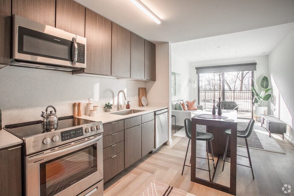 View of Best Richmond VA Luxury Apartments for Rent - 1,395 Rentals ...