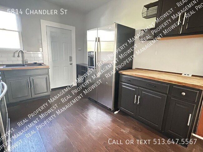 Foto del edificio - 5814 Chandler St