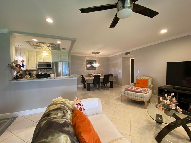Building Photo - 14689 Canalview Dr
