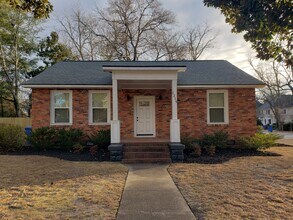 Building Photo - 1219 Hilltop Ave