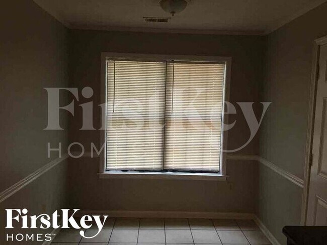 Foto del edificio - 6715 Valley Bend Dr