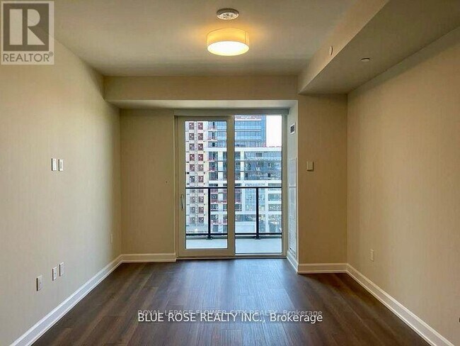 Building Photo - 3200-3200 William Coltson Ave