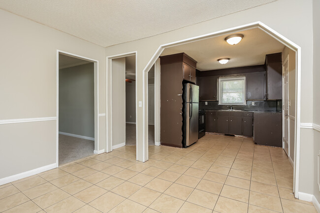 Building Photo - Beautiful Home in North Charleston!