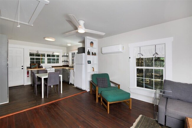 Foto del edificio - 835 Old Ranch Rd 12