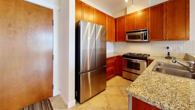 Building Photo - 4500 Westwater Dr