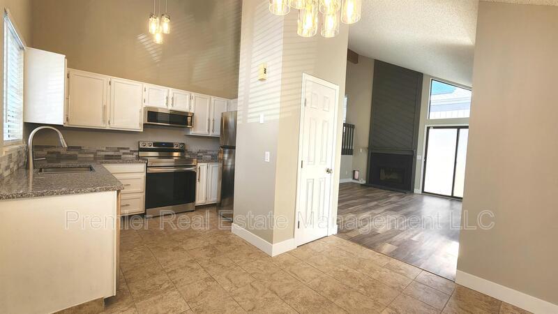 Primary Photo - 3762 S Genoa Cir