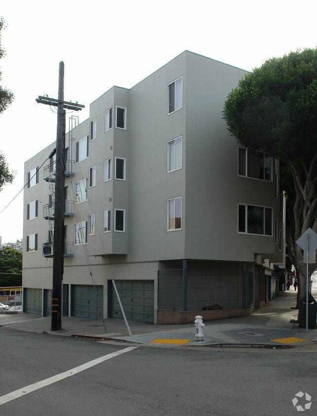 Foto del edificio - 1050 Columbus Ave