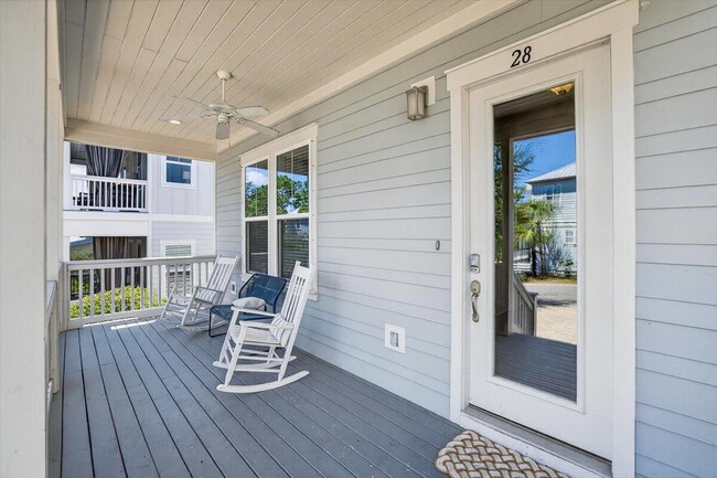 Building Photo - 28 Emerald Beach Cir