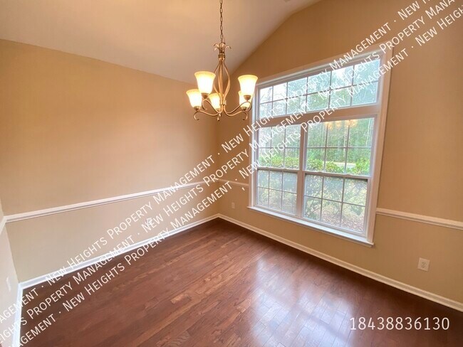 Building Photo - 8207 Ronda Drive