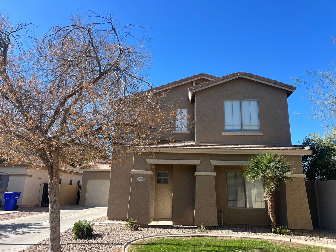 Primary Photo - 3bedroom Chandler home