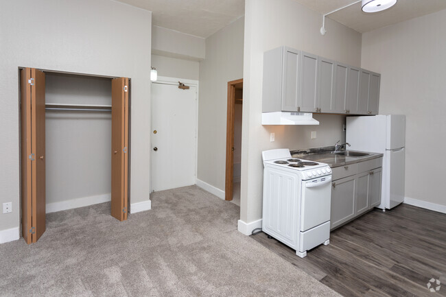 Interior Photo - Seventh Place Apartments