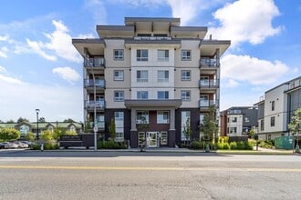 Building Photo - 1514 McCallum Rd
