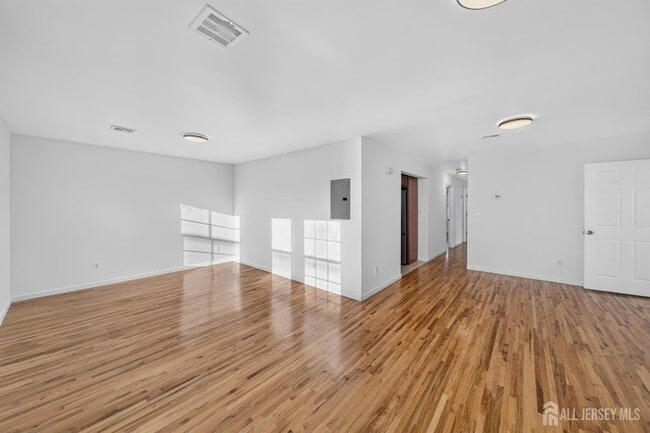 Photo - 138 Pershing Avenue Unit 2 Apartment