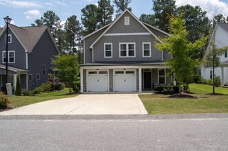 Building Photo - 486 Falls Creek Dr