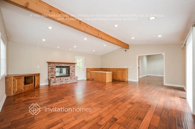 Building Photo - 548 Galsworthy St