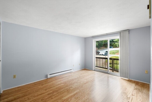 Foto del edificio - 7 Wampus Ave