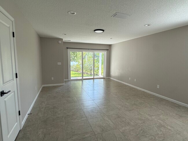Building Photo - 3214 Isabella Ct