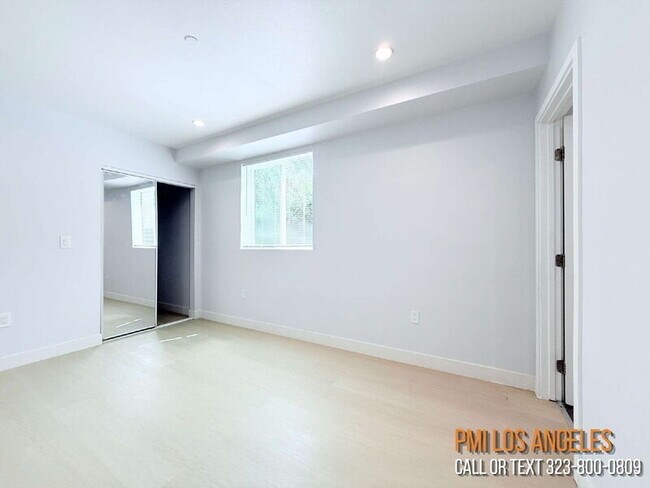 Foto del edificio - 206 E 87th St