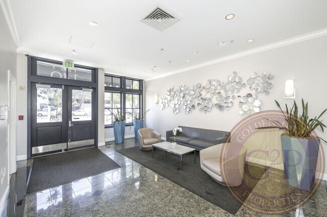 Foto del edificio - Western SoMa - 2 BR, 2 BA Condo 1,160 Sq. Ft. - 3D Virtual Tour