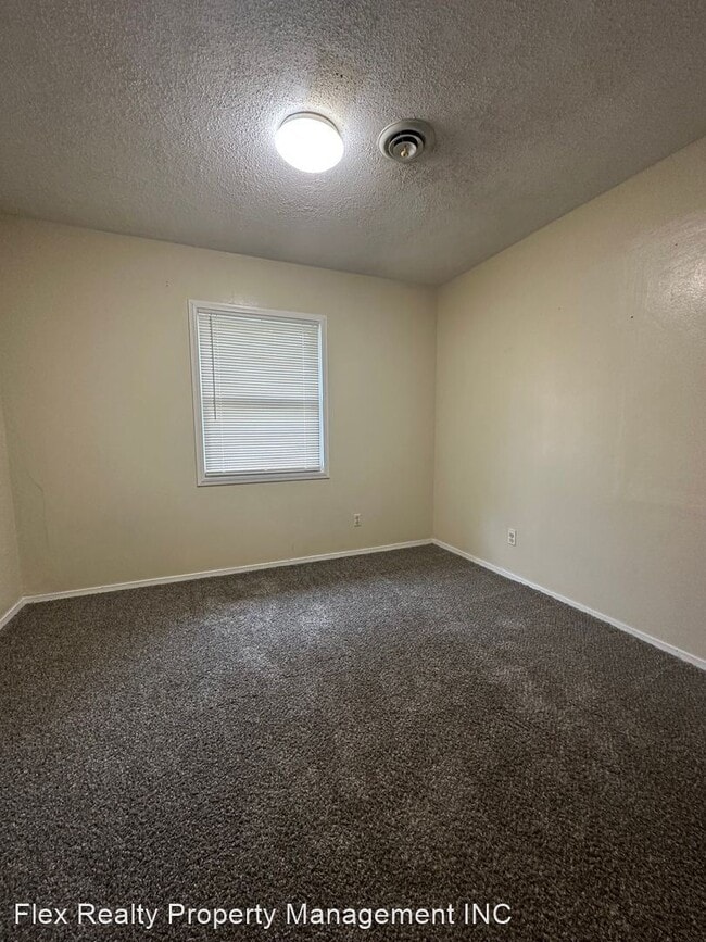 Building Photo - 3 br, 1 bath House - 5752 HOLLYBROOK LANE ...