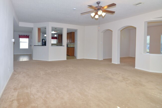 Foto del edificio - 13607 Manor Crest Ln
