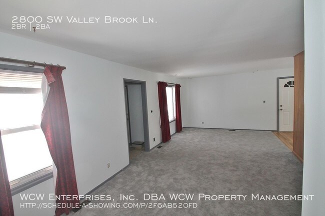 Building Photo - 2800 SW Valley Brook Ln