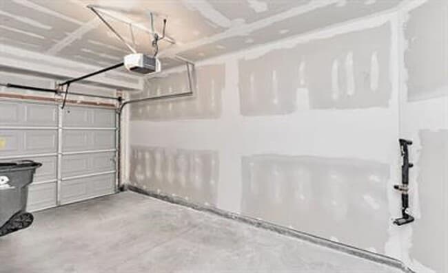 Photo - 3/3 Available Now House