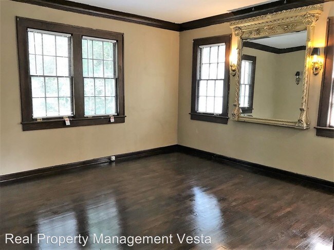 Building Photo - 4 br, 2 bath House - 1072 Nottingham Drive