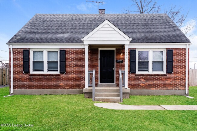 Building Photo - 2926 Yorkshire Blvd