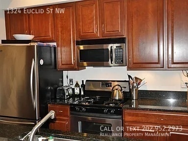 Building Photo - 1324 Euclid St NW