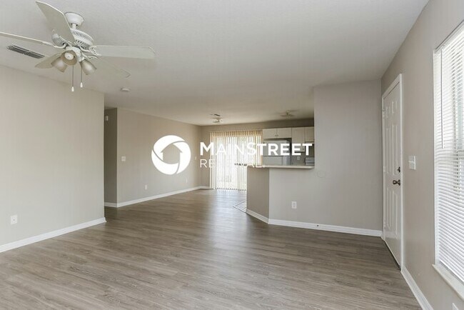 Building Photo - 3 Bedroom Pet-Friendly Home in St Petersburg, FL with Main Street Renewal