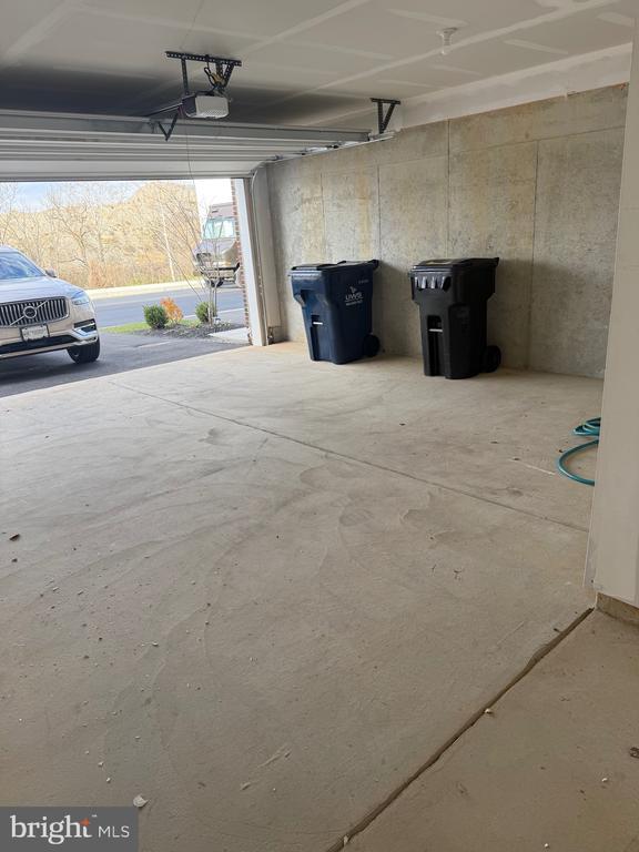 Foto del edificio - 83 Four Leaf Dr