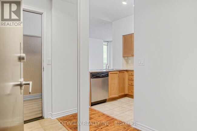 Building Photo - 388-1388 Prince of Wales Dr