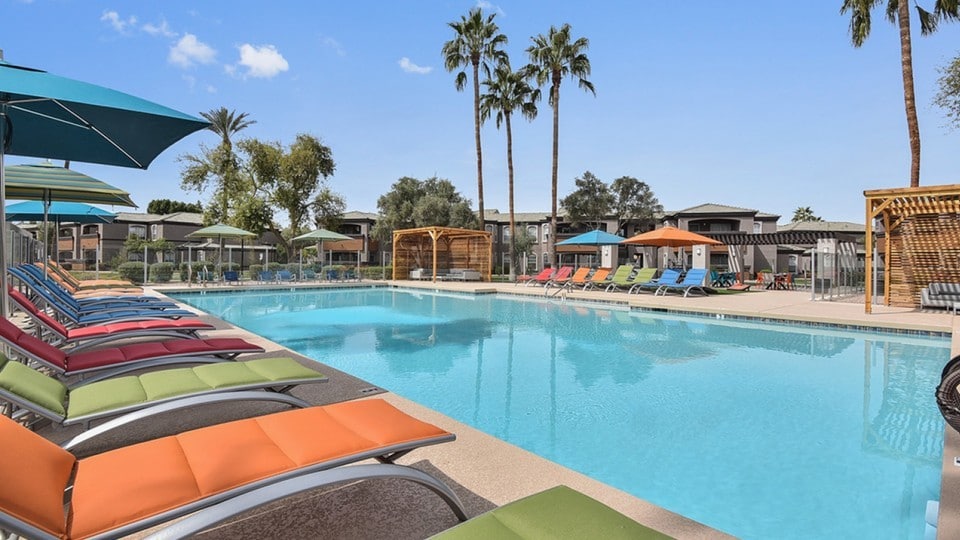 Luxe at Ocotillo Apartments in Chandler, AZ